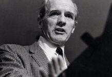 Carroll Quigley: The Evolution of Civilizations – An Introduction to Historical Analysis Carroll Quigley globalt styre The Evolution of Civilizations CFR and BIS