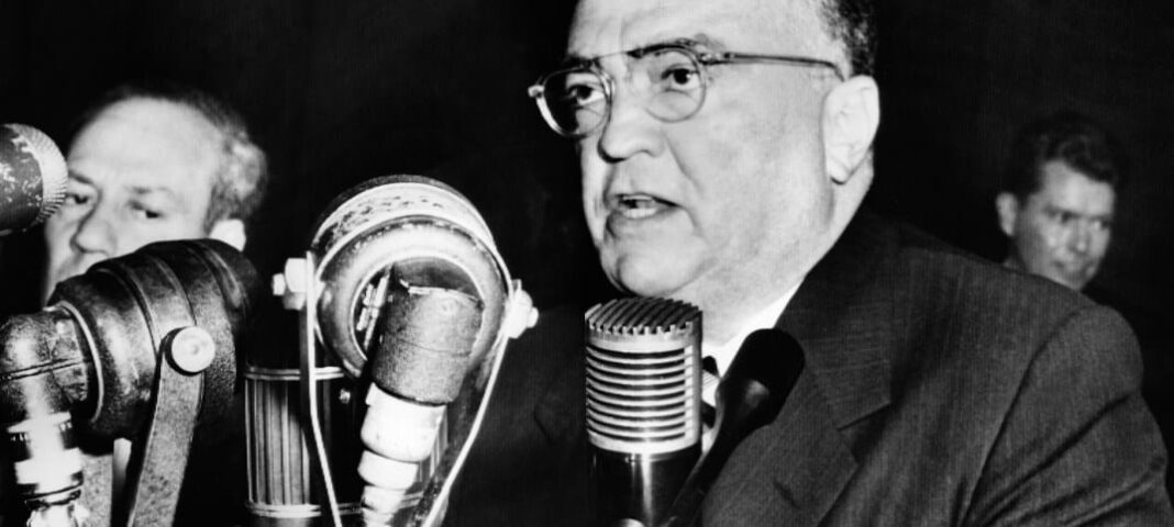 hoover hoover 1971 FBI's illegal methods