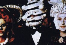 Bizarre party at the Rothschild family estate – Leaked photos from inside bisarr fest Rothschild family estate