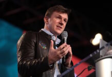 Blackrock-rekryteraren vill dra in James O’Keefe på polisstation efter att han avslöjats James O’Keefe avsatt Blackrock-rekryteraren