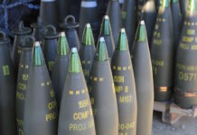 Miljonfiasko i Estlands vapenstöd till Ukraina – ministern lämnar skickas till Israel 90 procent av stödet artilleri till Ukraina stora mängder ammunition Estlands vapenstöd till Ukraina