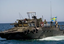 Stridsbåt 90 förstörd i Ukraina rekordpaket till Ukraina militärt stöd till Ukraina Stridsbåt 90 förstörd