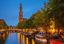 Amsterdam förbjuder offentliga annonser för kött och produkter som använder fossila bränslen Amsterdam förbjuder offentliga annonser