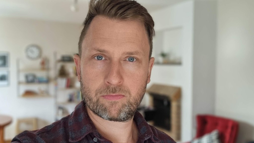 andreas-sidkvist-2 talar om i Sverige