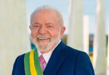 Lula utropar sig som segrare i brasilianska presidentvalet efter kontroversiellt domstolsingripande brasilianska presidentvalet